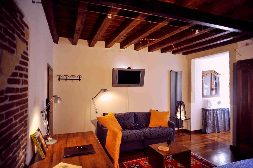 Antica Residenza Via Roma Garden View Verona Room photo